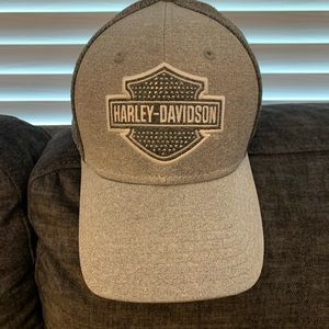 Like new womens Harley Davidson cap!